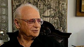 אפרים קישון בריאיון עם אריה יאס בביתו. 3.11.2003