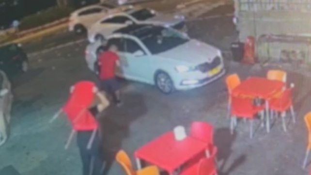 עימות בשיפודיה בזרזיר