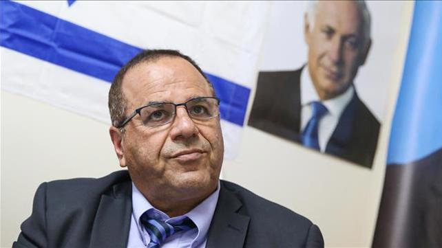 איוב קרא