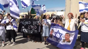 המגעים לעסקה