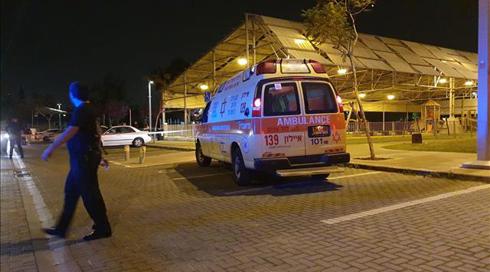 חשד לרצח וניסיון התאבדות: אישה נורתה למוות בראשל"צ, גבר נפצע קשה