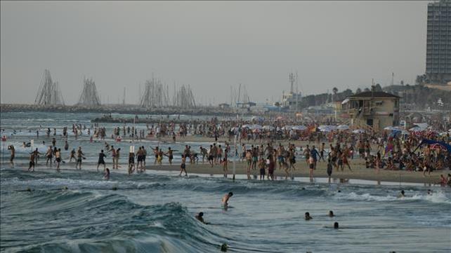 חוף הים בתל אביב-יפו, 25.07.2020
