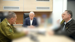 מבצע או עסקה? רגע לפני שהלחימה בעזה מתרחבת - חמאס חזר לשולחן המו"מ