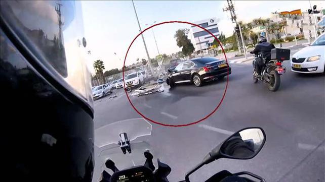 עשה תאונה, איבד הכרה – ונעצר: המרדף החריג אחרי גנב הרכב