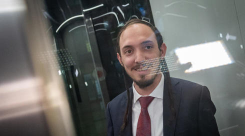 מח"ש שוקלת להוציא צו משפטי לחיפוש בנייד של דורפמן