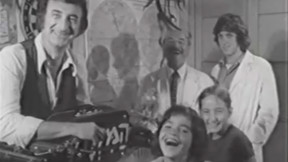 תכנית הילדים "דלת הקסמים", 1974