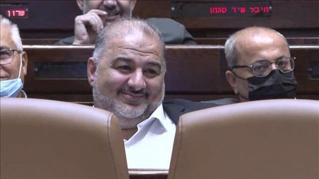 עבאס והחרדים