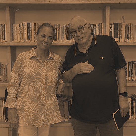 ירון לונדון |  "המרכבה של התרבות היא השפה"