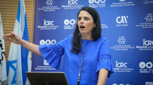 שקד: צריך להזיז את מערכת המשפט לכיוון שמרני