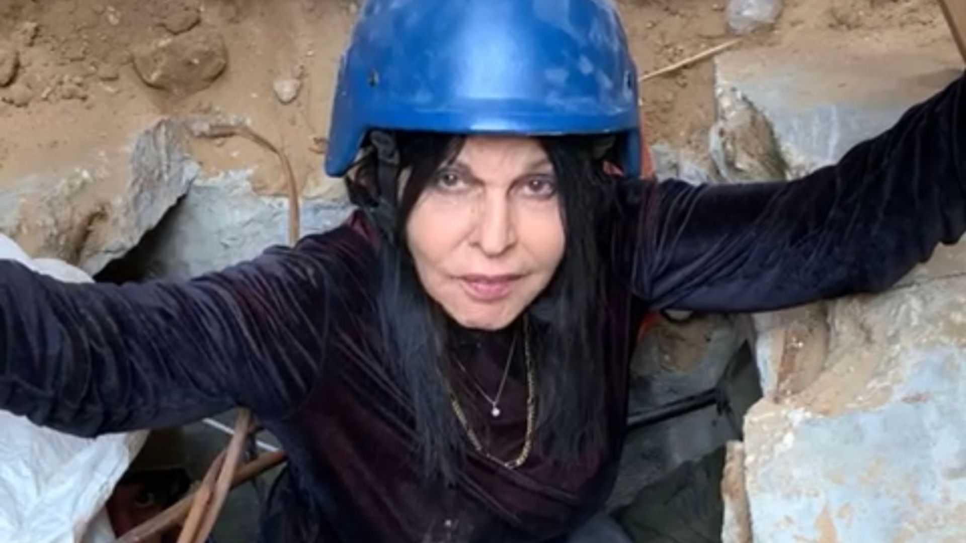 כרמלה מנשה במנהרות חמאס מתחת לשיפא