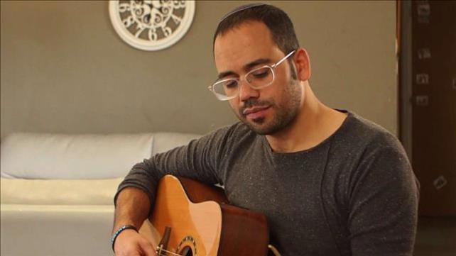 הקשיים, התסכול והניצחונות: איך נראים חייהם של המגמגמים?