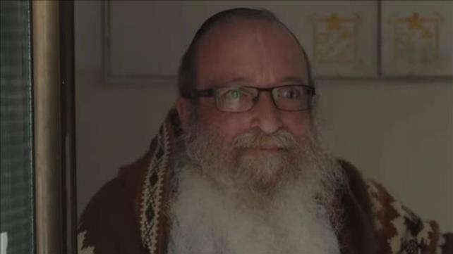 עבריין המין שהורשע וחי בארץ 