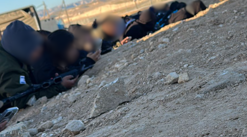 "אנחנו יושבים במבנים מקרטון ומחכים לאזעקות": מחדל מיגון החיילים בבסיסים