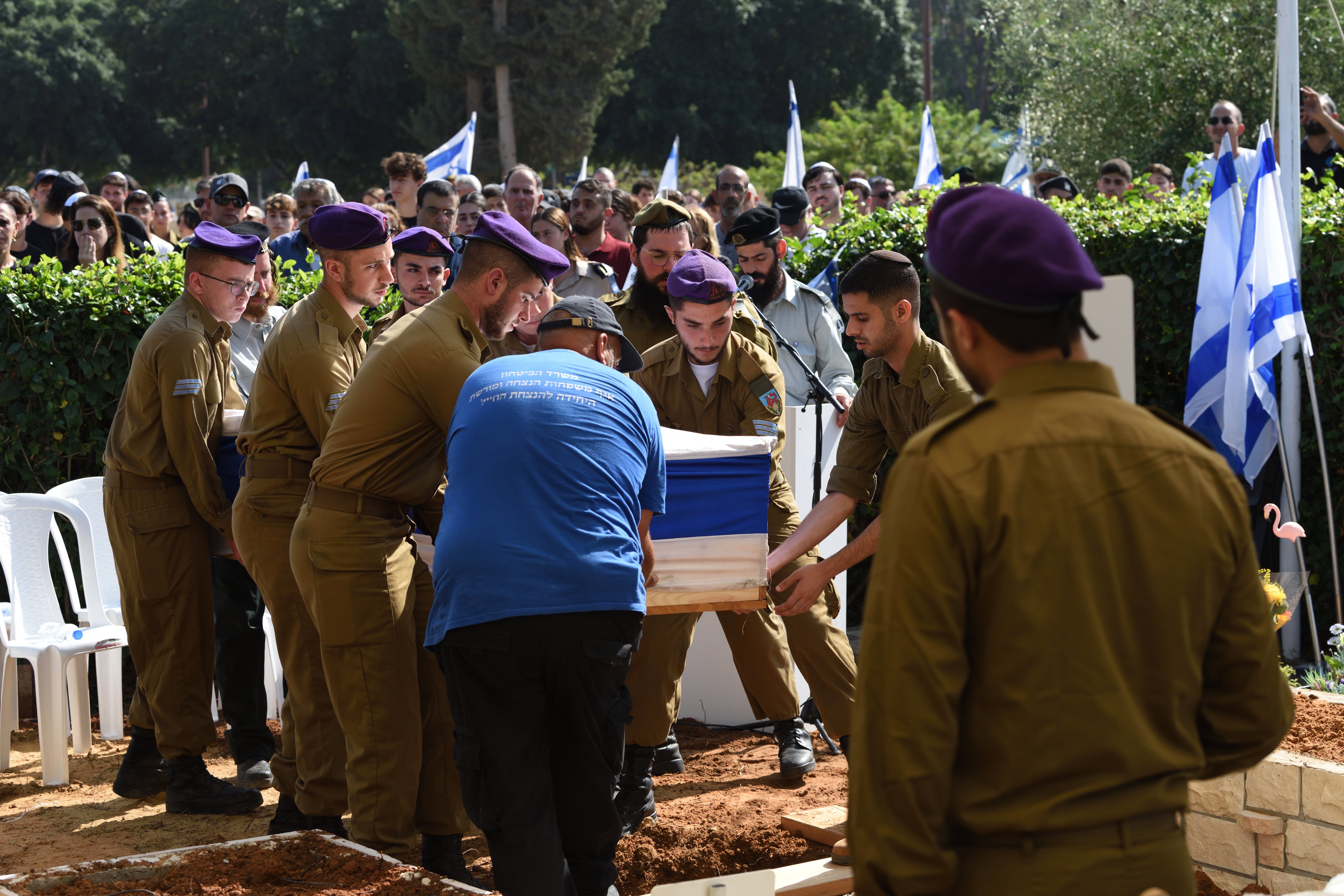 הלווייתו של ליאור סימינוביץ' שנפל באסון הנמ"ר של גבעתי, 2.11.23