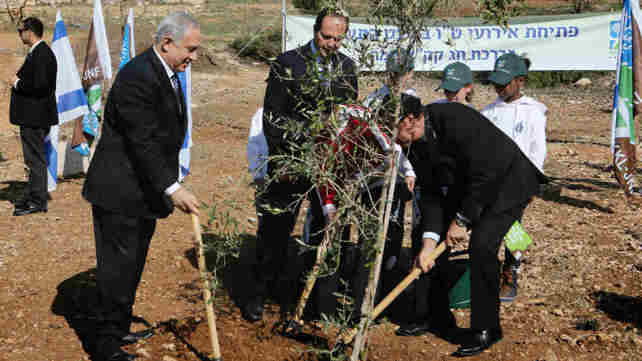 טקס נטיעות של קק"ל בהשתתפות בנימין נתניהו וניר ברק