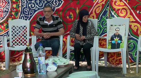 "עניין של רוח המפקד": המשפחות שנהרסו בגלל אצבע קלה על ההדק