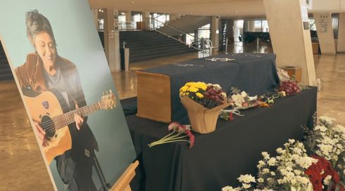 רעייתה של קורין אלאל נפרדת: "היי שלום, מלאך שלי"