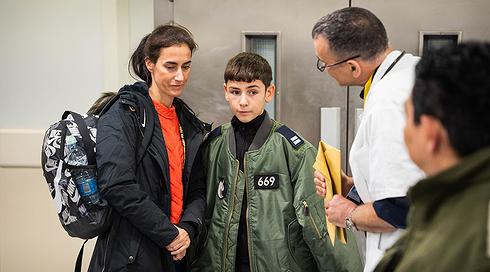דודתו של איתן יהלומי: חמאס הכריח את איתן לצפות בסרטוני זוועה