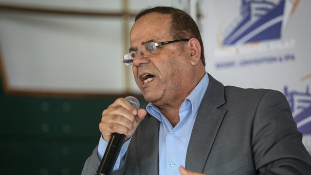 שר התקשורת איוב קרא