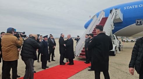עזה, חטופים ואיראן: נתניהו ממריא לפגישה עם טראמפ