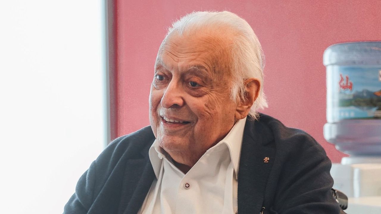 זובין מהטה בביקור במחוז צ'ונגקינג שבסין, יולי 2025