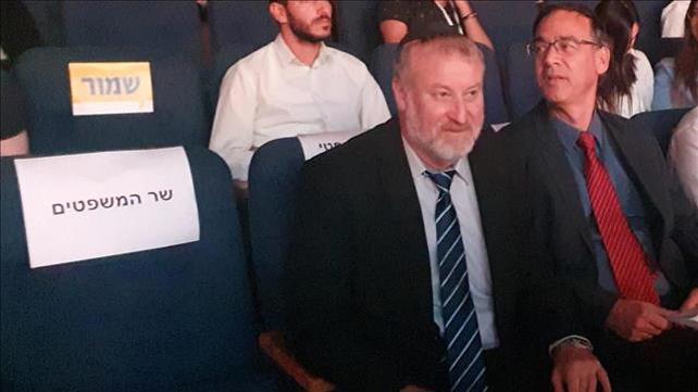 אביחי מנדלבליט ושי ניצן בכנס בלי אמיר אוחנה 4.11.19