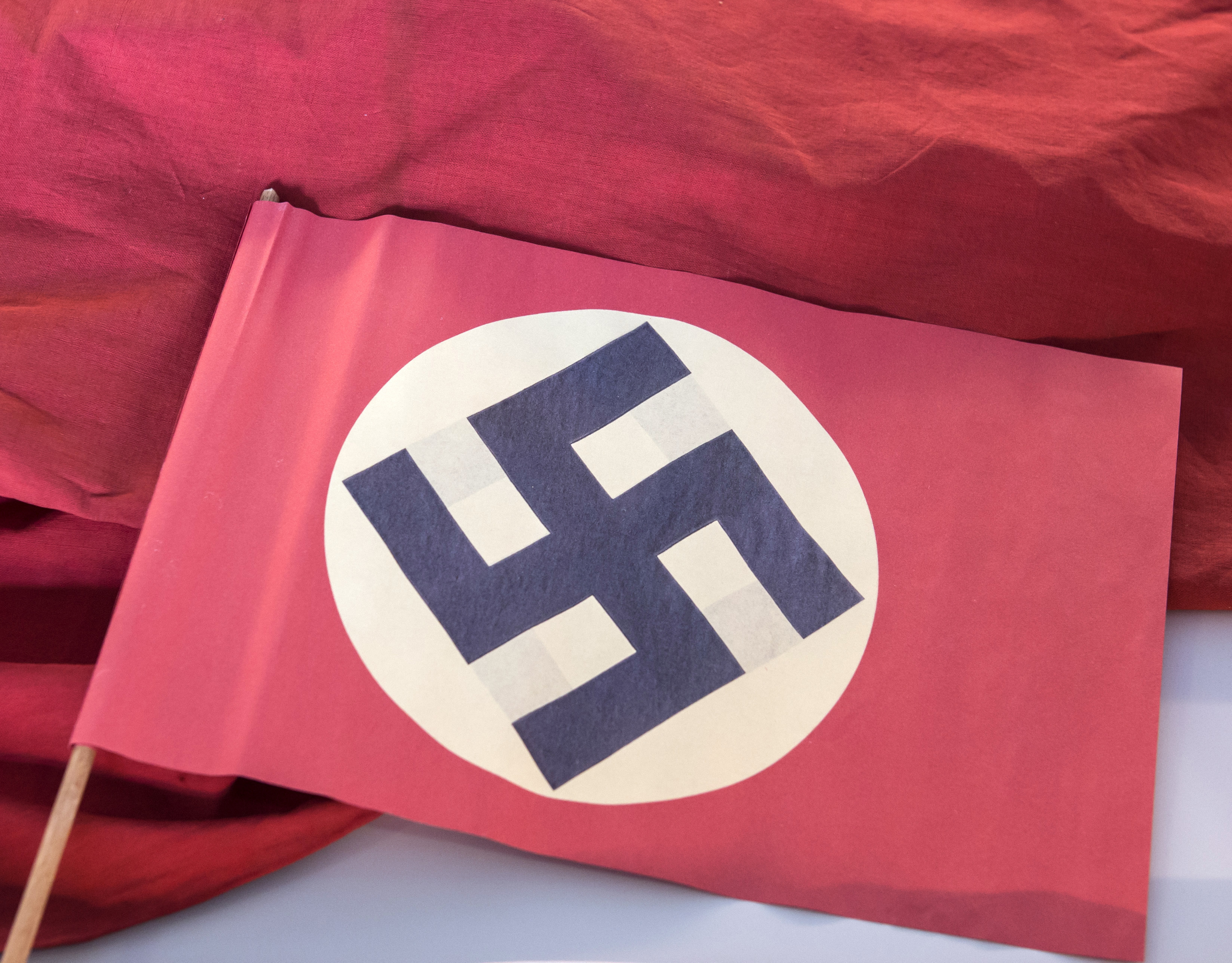 swastika צלב קרס נאצי