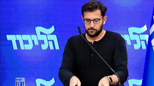 דובר הליכוד יונתן אוריך בכנס הליכוד בכפר המכבייה, אוגוסט 2019