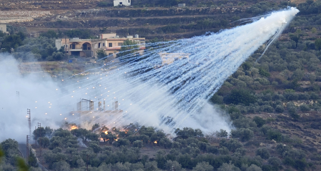 ירי ארטילרי ישראלי לעבר דרום לבנון בתגובה לרקטות לעבר יישובי הצפון