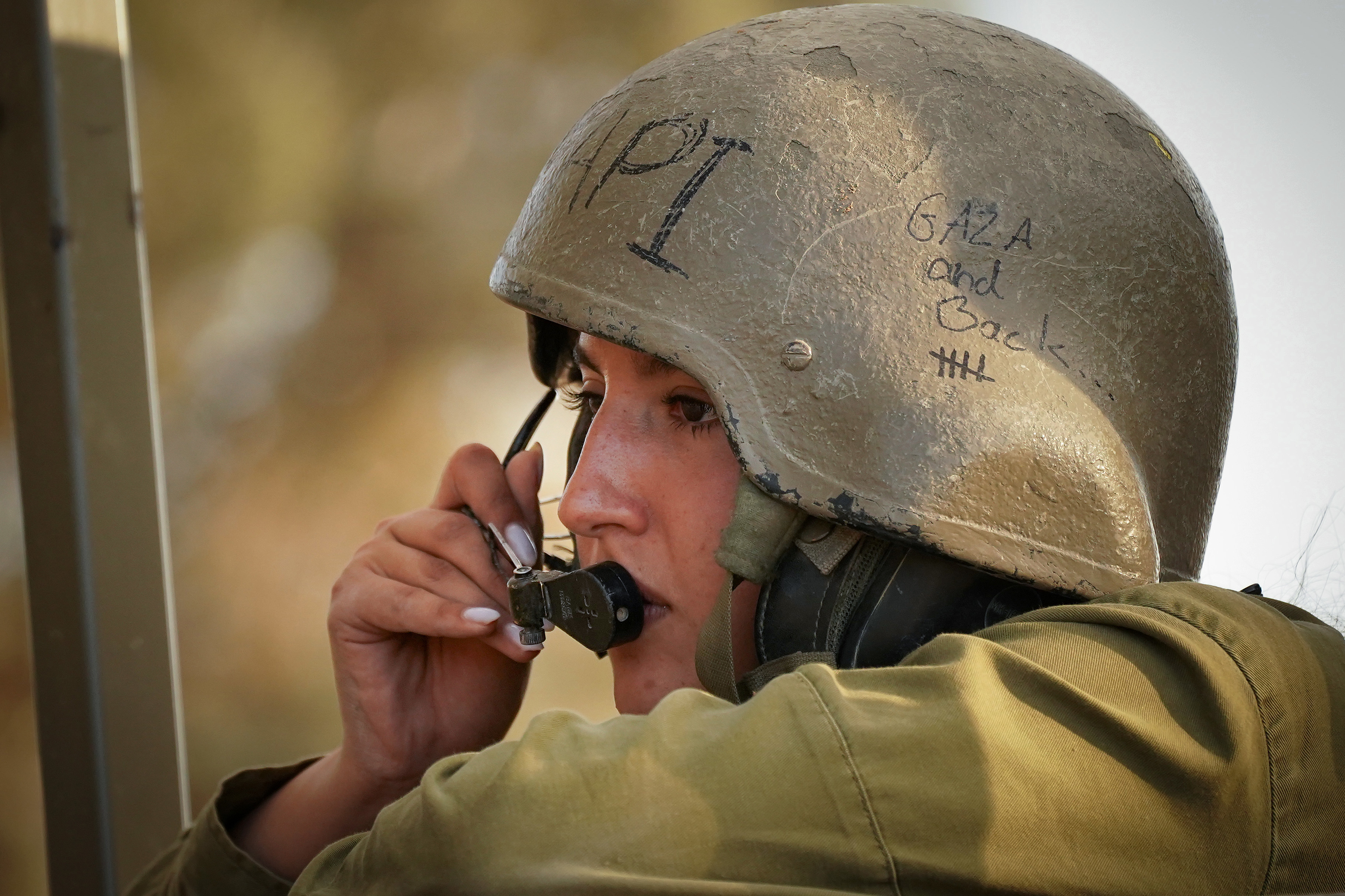לוחמת שריון בטנק בגבול עזה, בחודש שעבר
