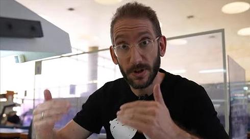 כשהכוח פגש את הכסף: הסיפור מאחורי המלחמה על הספרייה הלאומית
