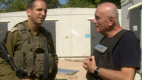 בחזרה אל בסיס אוגדת עזה - עם המפקד שהציל את משפחתו