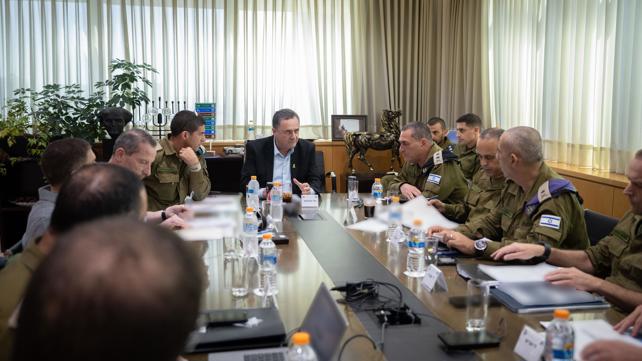הרמטכ"ל וכ"ץ בקריה