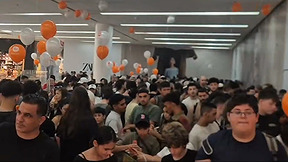 כשהישראלים נוהרים לחנויות: סניף שיאומי בראשל"צ הבטיח מבצעי ענק - ונסגר רגע אחרי הפתיחה