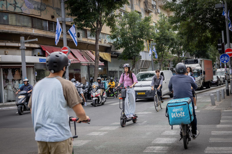 קורקינט ואופניים חשמליים בתל אביב