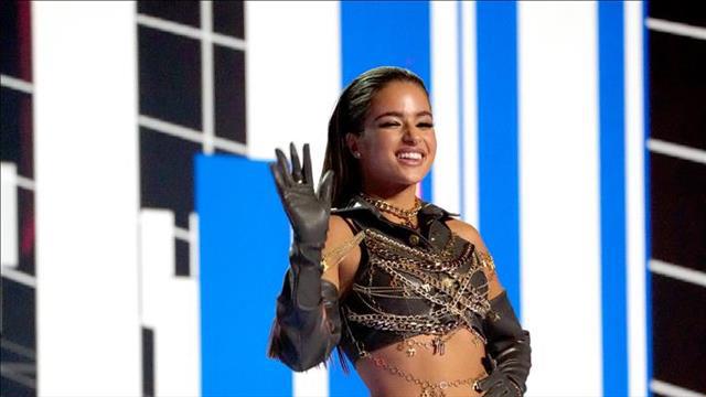 נועה קירל בטקס פרסי MTV אירופה, 13.11.22