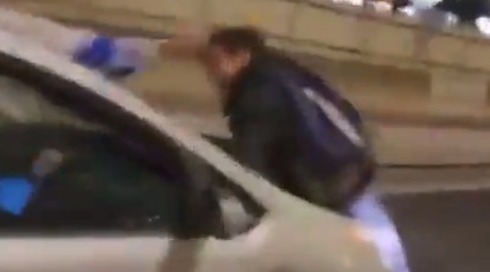 נעצר הנהג שחשוד כי נסע עם מפגין על רכבו
