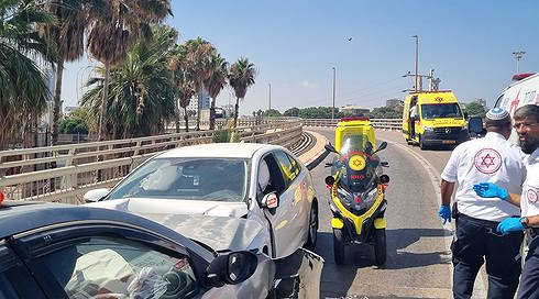 אישה בהיריון מתקדם נהרגה בתאונת דרכים באשדוד, התינוקת יולדה בניתוח קיסרי - מצבה קשה