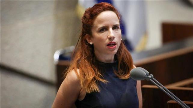 סתיו שפיר