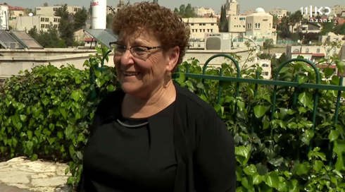 "אני אומרת לאלוהים: 'אל תתקרב לנכדים שלי'"