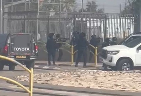 שוטרי המשמר הלאומי בפעילות משטרתית בתראבין