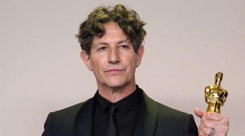 מאות שחקנים ויוצרים בהוליווד נגד ג'ונתן גלייזר: "חיזק את שנאת היהודים"