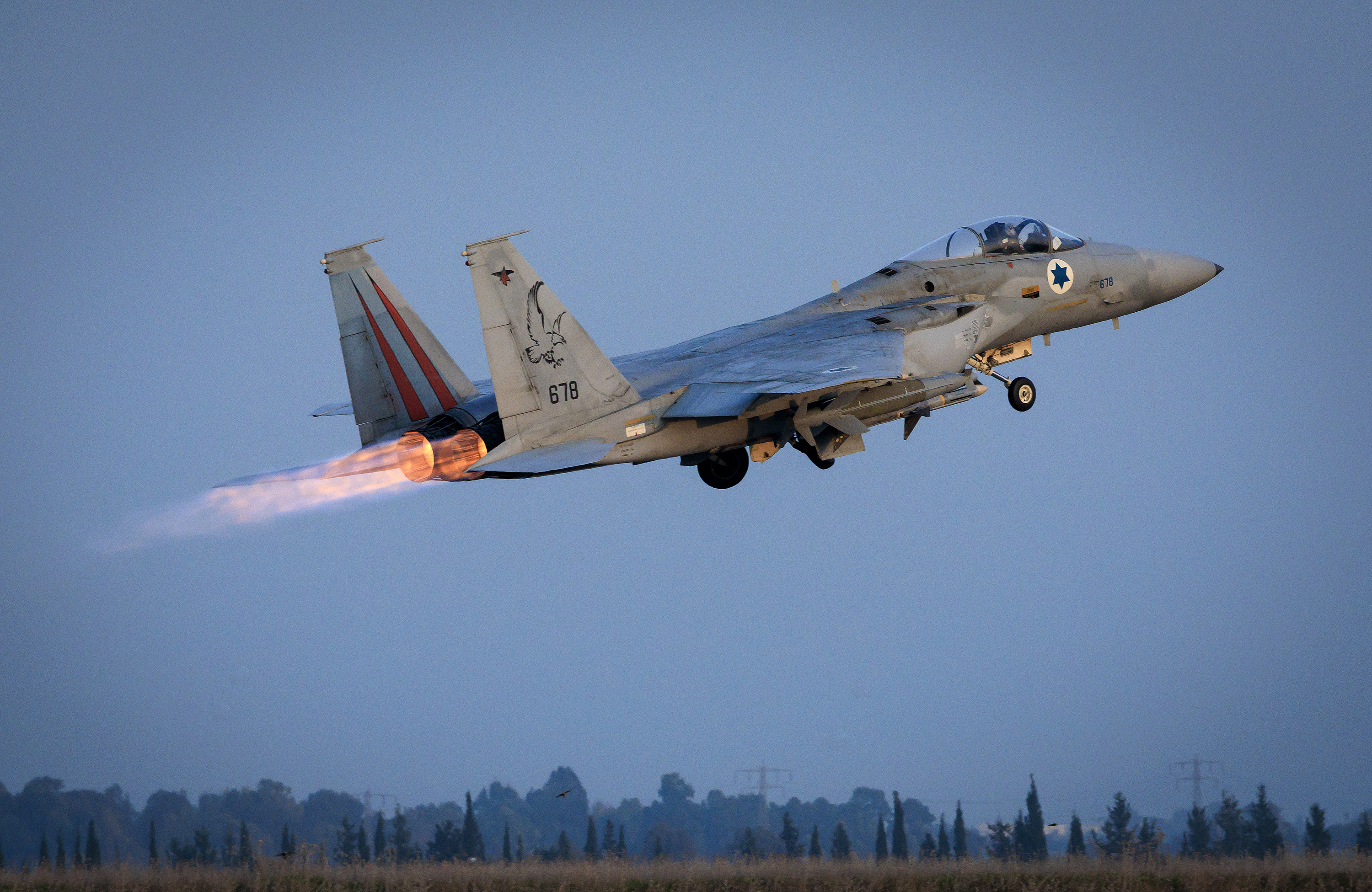 מטוס F-15, אילוסטרציה