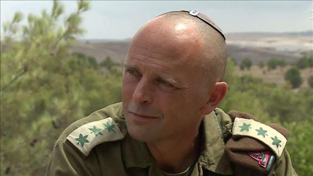 "העורף יהיה תחת אש": מח"ט גולני נפרד מהכומתה החומה