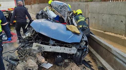 שני הרוגים בהתנגשות בין משאית לרכב פרטי בגליל