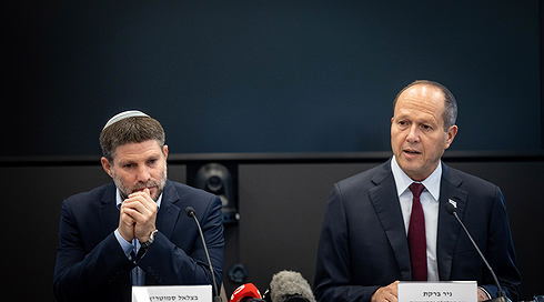 השר ברקת תקף את סמוטריץ': הכין מתווה מנותק מהשטח