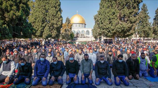 מתפללים בהר הבית, מסגד אל אקצא, 25.12.2020