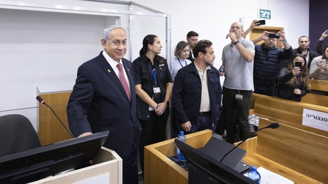 ראש הממשלה נתניהו מוסר עדות