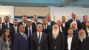 ממשלה מנותקת