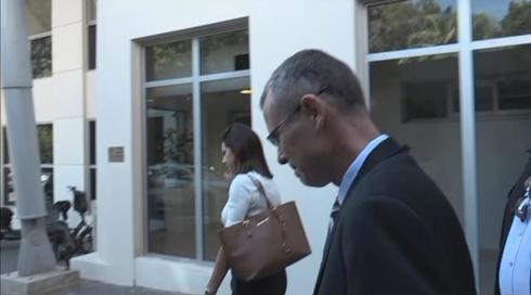 למרות ההצהרה שאין מגעים עם ליברמן, השר אלקין נפגש עם יו"ר סיעת ישראל ביתנו